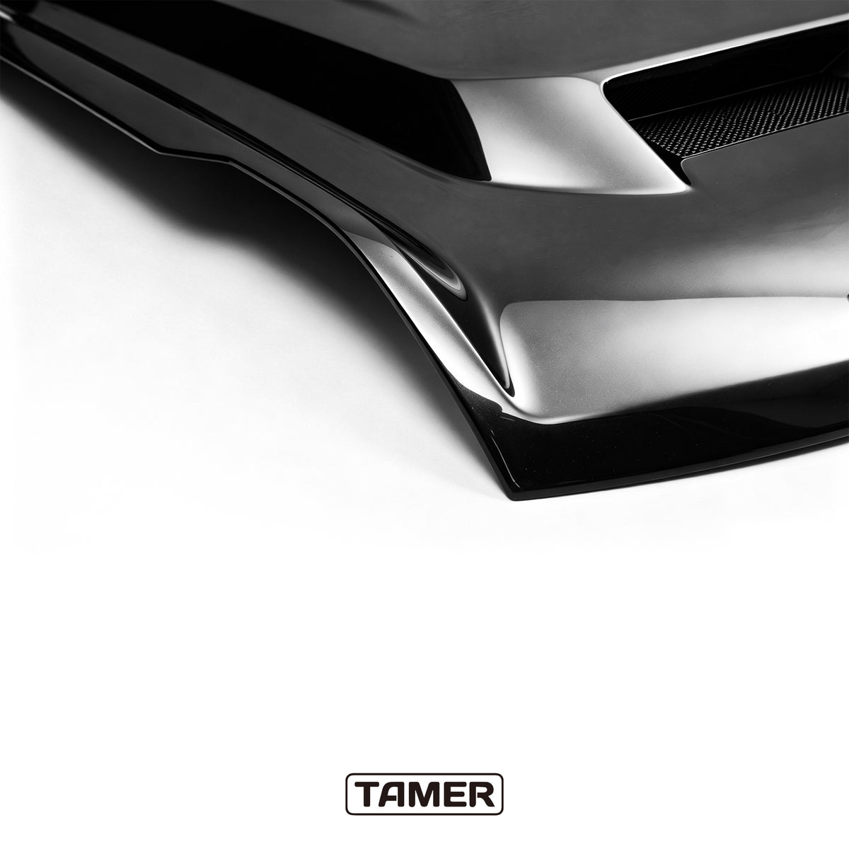 TITAN-Carbon-Fiber-Hood-For-2021-2026-Ford-Bronco-9
